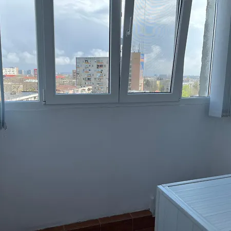 Garsoniera Brazda Lui Novac